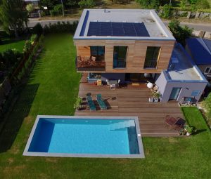 Individualpool mit Solarheizsystem