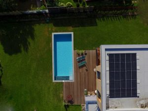 Individualpool mit Solarheizsystem