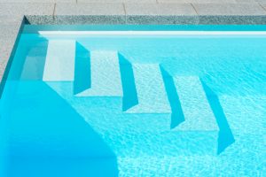 privates Schwimmbad in Potsdam - AP Brandenburg