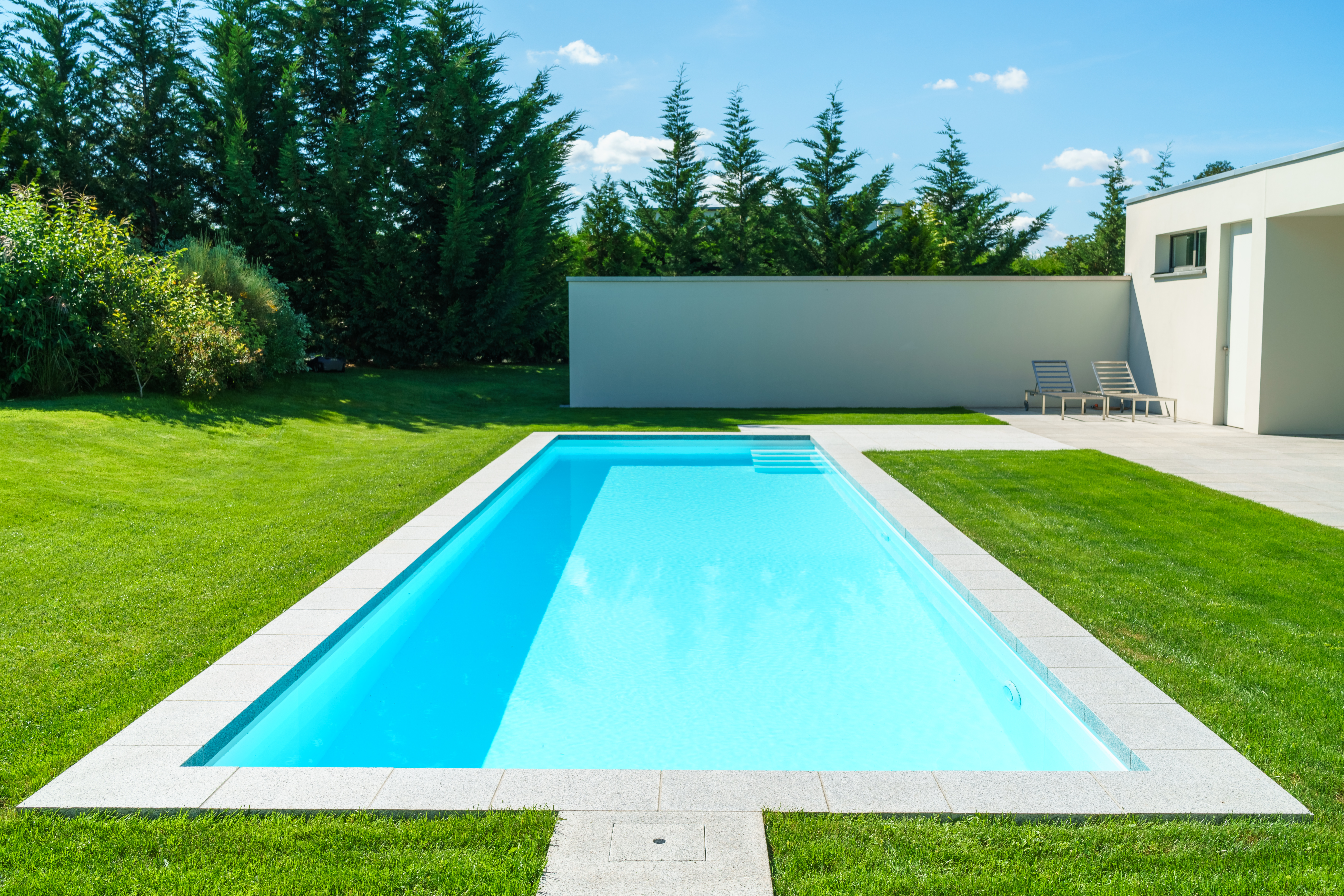 privates Schwimmbad in Potsdam - AP Brandenburg